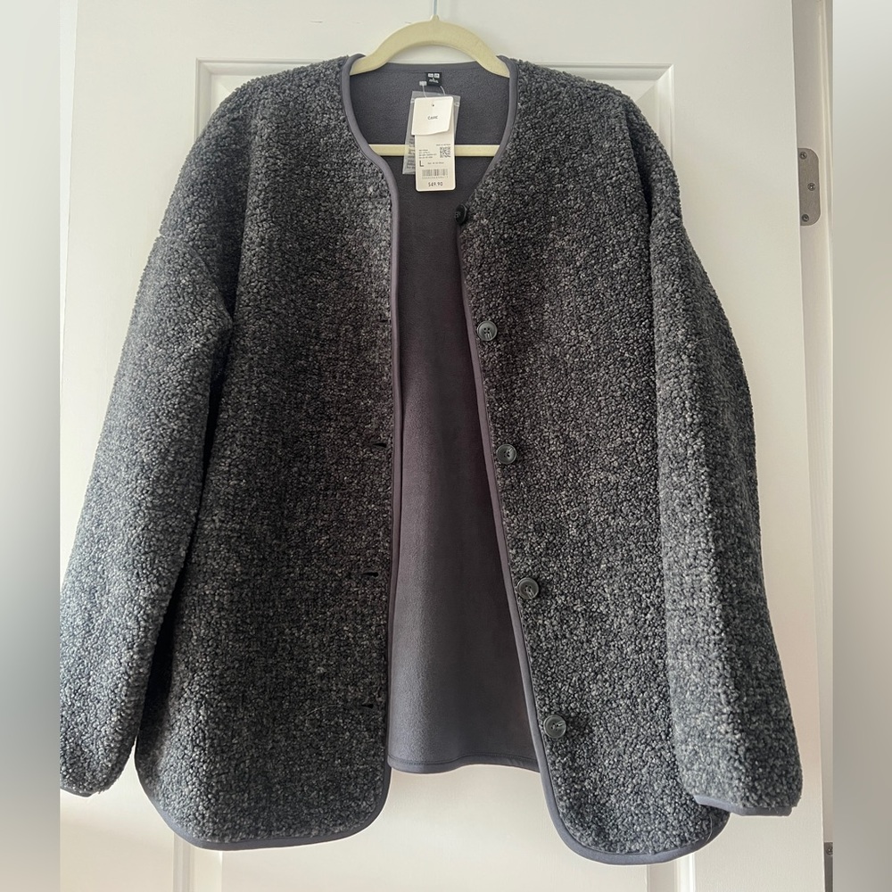 NWT- Uniqlo Pile Lined Fleece Relaxed Cardigan, Dark Gray, Size Large - Picture 3 of 4
